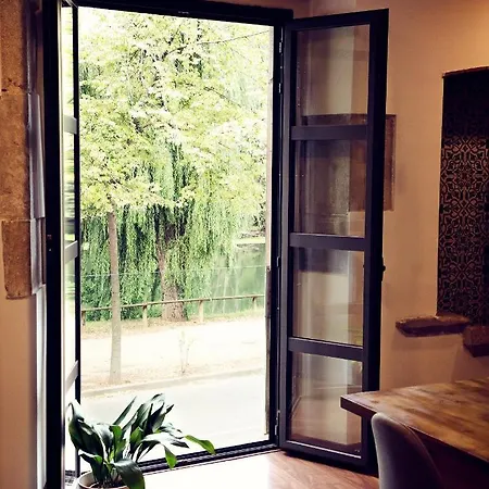 The Riverside Lodge Cozy And Spacious Apartment Girona Exterior photo